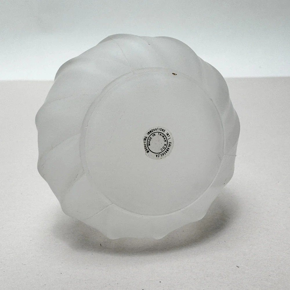 Bud Vase Spiral Frosted Molded‎ 5.75 in CA Marketing Innovations Cut Top Vintage